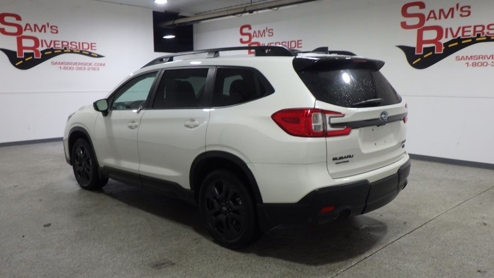 2025 Subaru Ascent Onyx Touring - photo 2