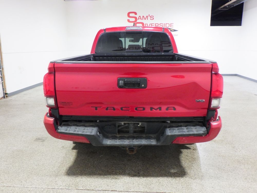 2018 Toyota Tacoma TRD Sport Double Cab 4X4 - photo 3