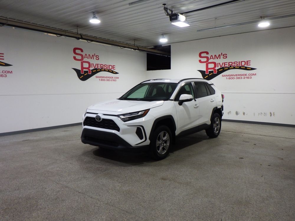 2023 Toyota RAV4 XLE AWD - photo 1