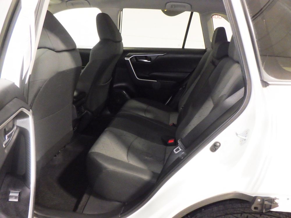 2023 Toyota RAV4 XLE AWD - photo 7