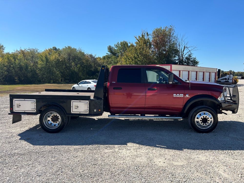 2015 Dodge 5500 HEAVY DUTY 6.7L 4X4 - photo 3