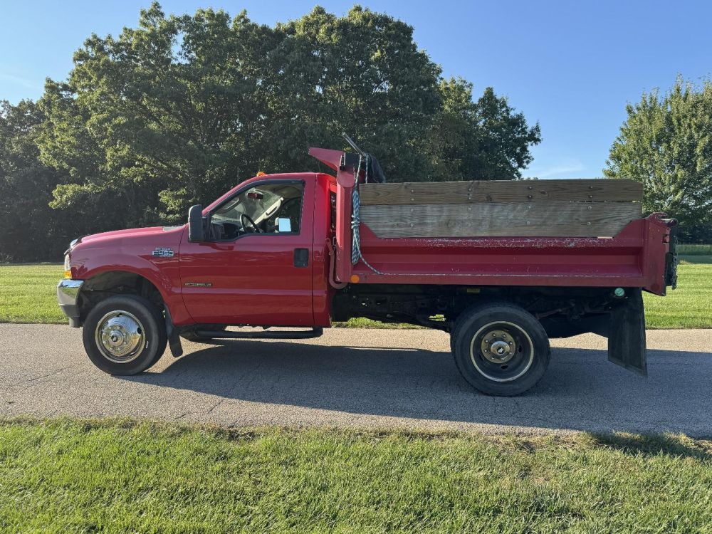 2003 Ford F450 Dump Truck - photo 3