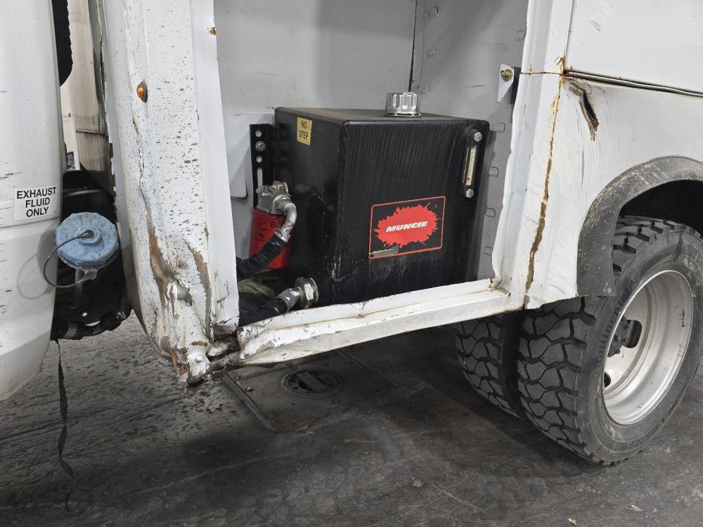 2022 WARNER UTILITY BED DRW - photo 12