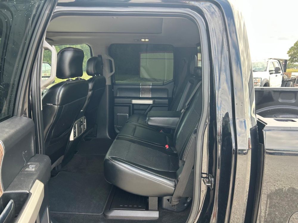 2017 Ford F250SD 6.7L FX4 LARIAT 4X4 - photo 10