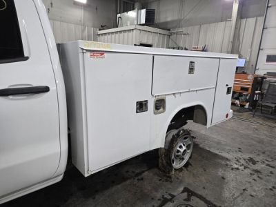 2019   READING SRW UTILITY BED