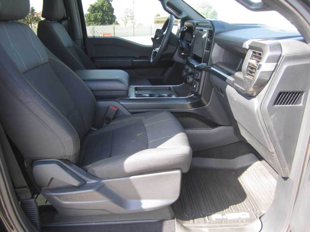 2025 Ford F150 STX 4x4 - photo 10